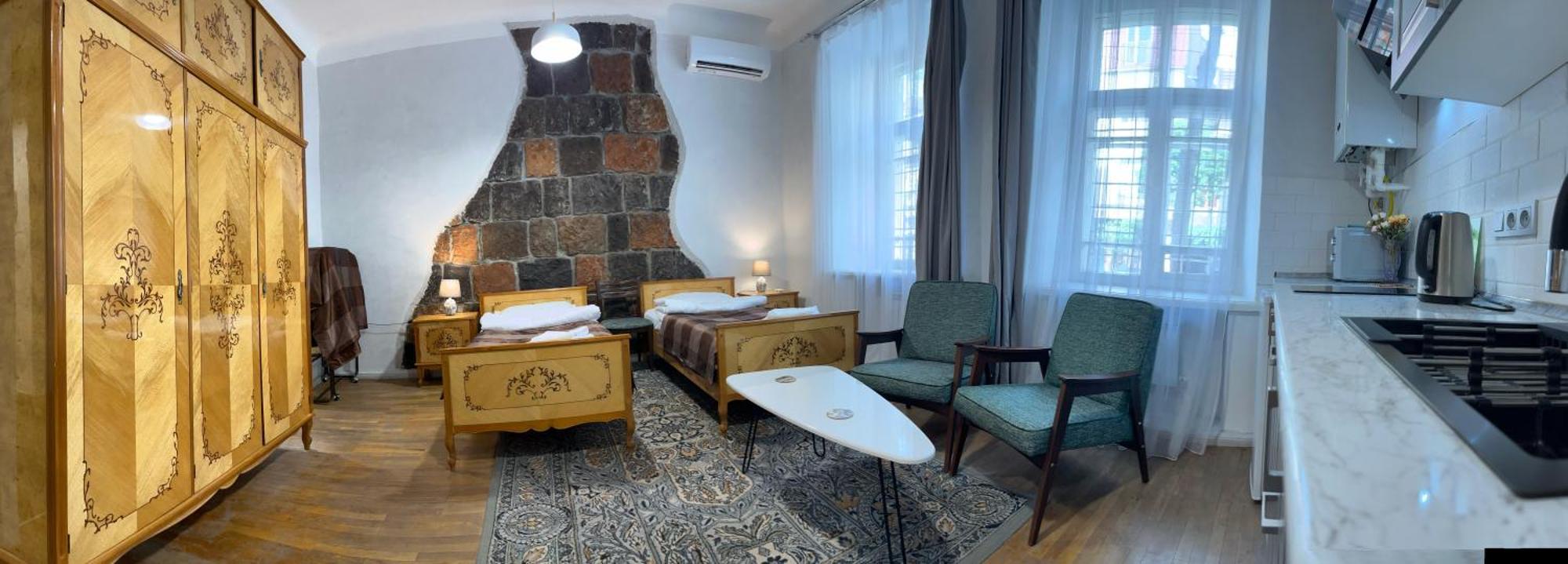 Apartments Pushkin Street เยเรวาน ภายนอก รูปภาพ