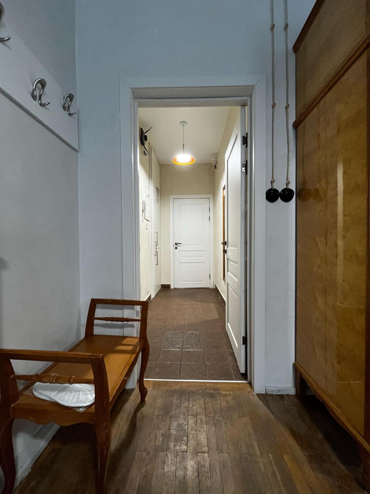 Apartments Pushkin Street เยเรวาน ภายนอก รูปภาพ